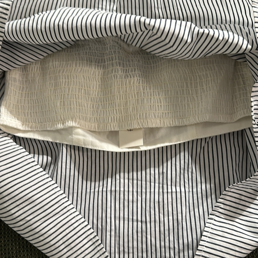 Francesca’s Top - Picture 4 of 7